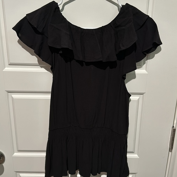 Old Navy Black Ruffle Short Sleeve VNeck Size Large NWT - Picture 5 of 10